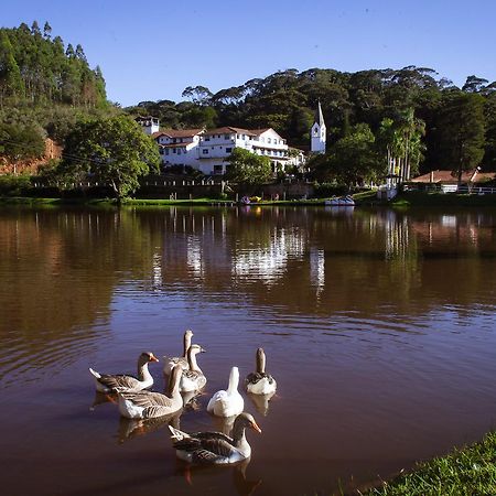 Hotel Fazenda Santa Barbara エンジェニェイロ・パウロ・デ・フロンチン エクステリア 写真